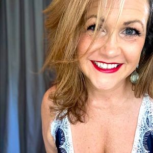 Meet your Posher, Kelley